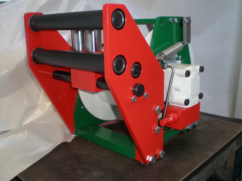 Compact Winches